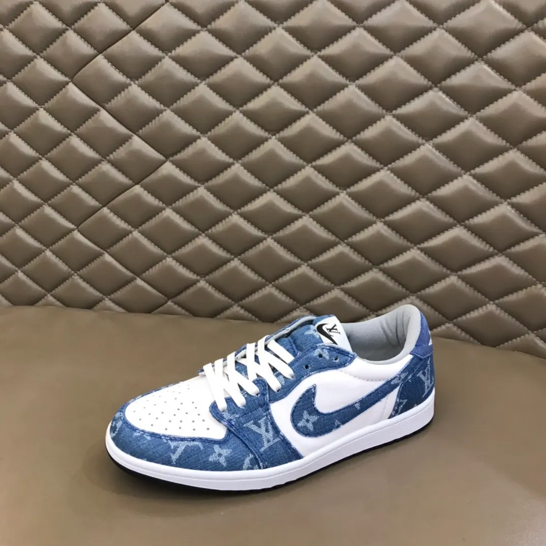 Men's shoes 💰p440 "*OUIS *UITTO* Nike" new original drawer box, co-branded low-top casual sneakers, this sneaker is completely made of denim canvas splicing leather, decorated with Louis Vuitton's iconic monogram and Damierl pattern with natural cowhide piping. The upper of this shoe combines LV’s most classic Monogram and Damier elements, giving it a sense of luxury and recognition! Size: 38-45